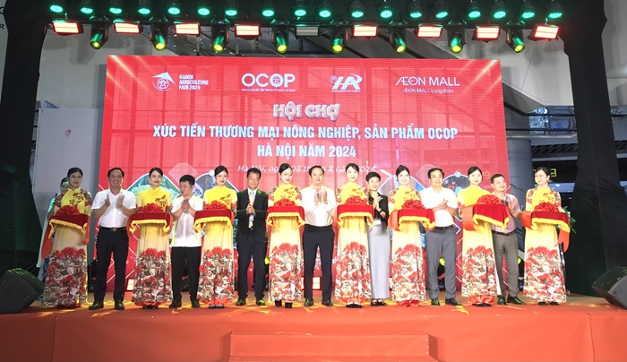 Khai mạc Hội chợ xúc tiến thương mại nông nghiệp, sản phẩm OCOP Hà Nội năm 2024